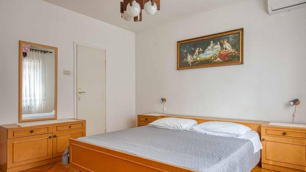 Room Mario ロヴィニ エクステリア 写真